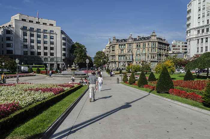 Vizcaya - Bilbao - plaza Moyua 3.jpg